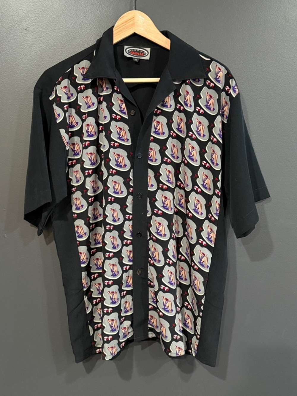 Pin Up Doll Casual Short-Sleeve Button-Up Shirt - Black Pattern Medium